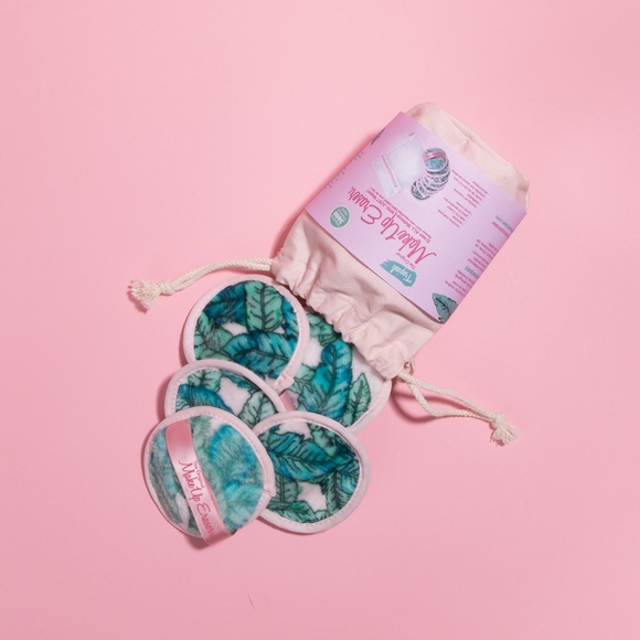 The Original MakeUp Eraser - Picture 5 of 8